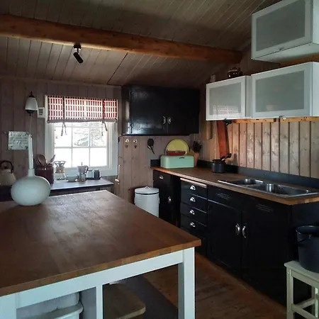 Casa de Férias Enjoy The Simple Life In The Calm Nature Rennebu